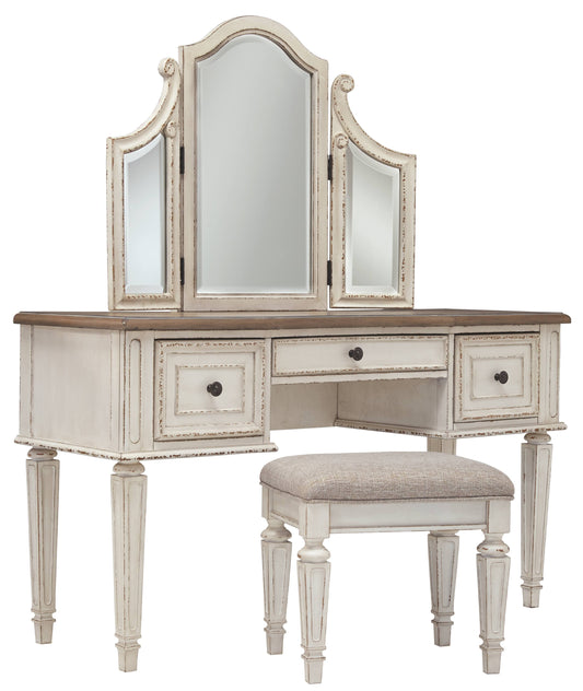 Furniture Realyn 3-Piece Vanity Set